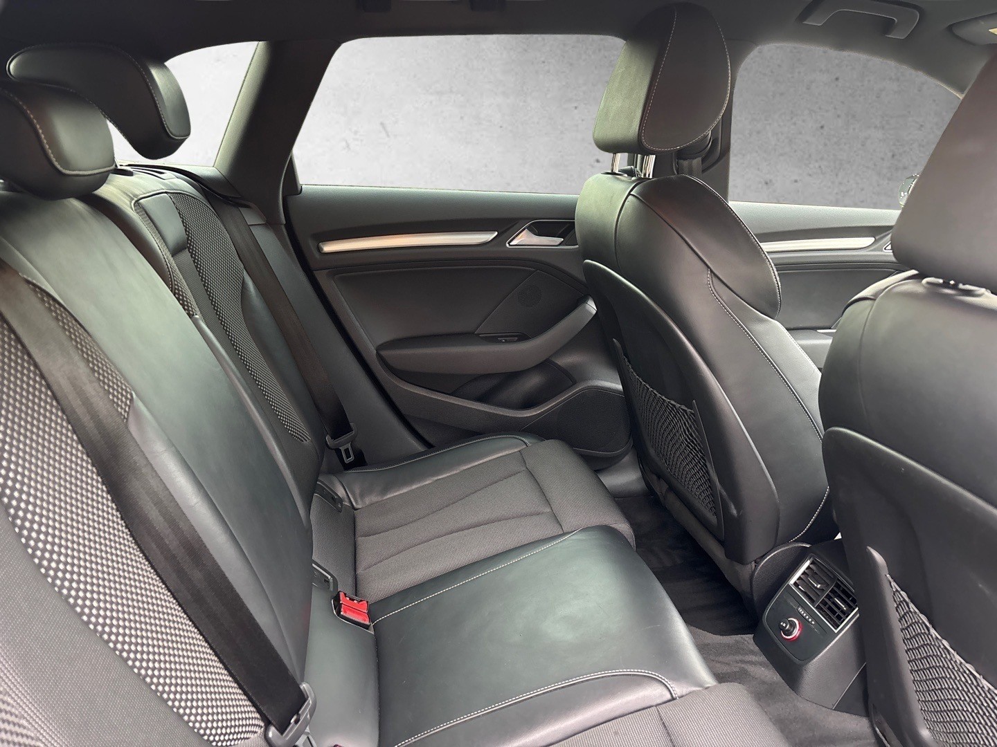 Used Audi A3 2016 for sale - 77084256: Photo 13