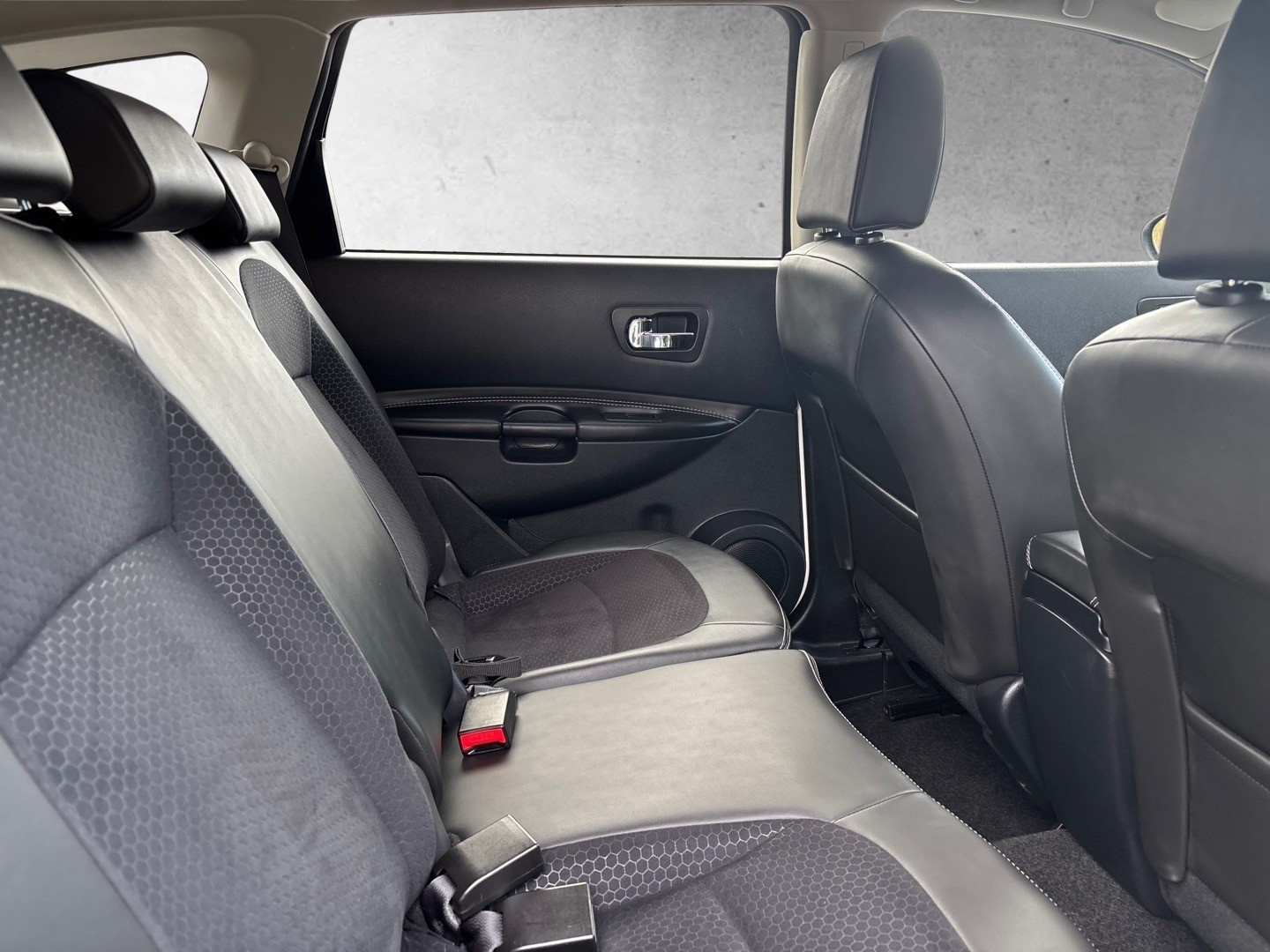 Used Nissan Qashqai+2 2013 for sale - 77336277: Photo 14