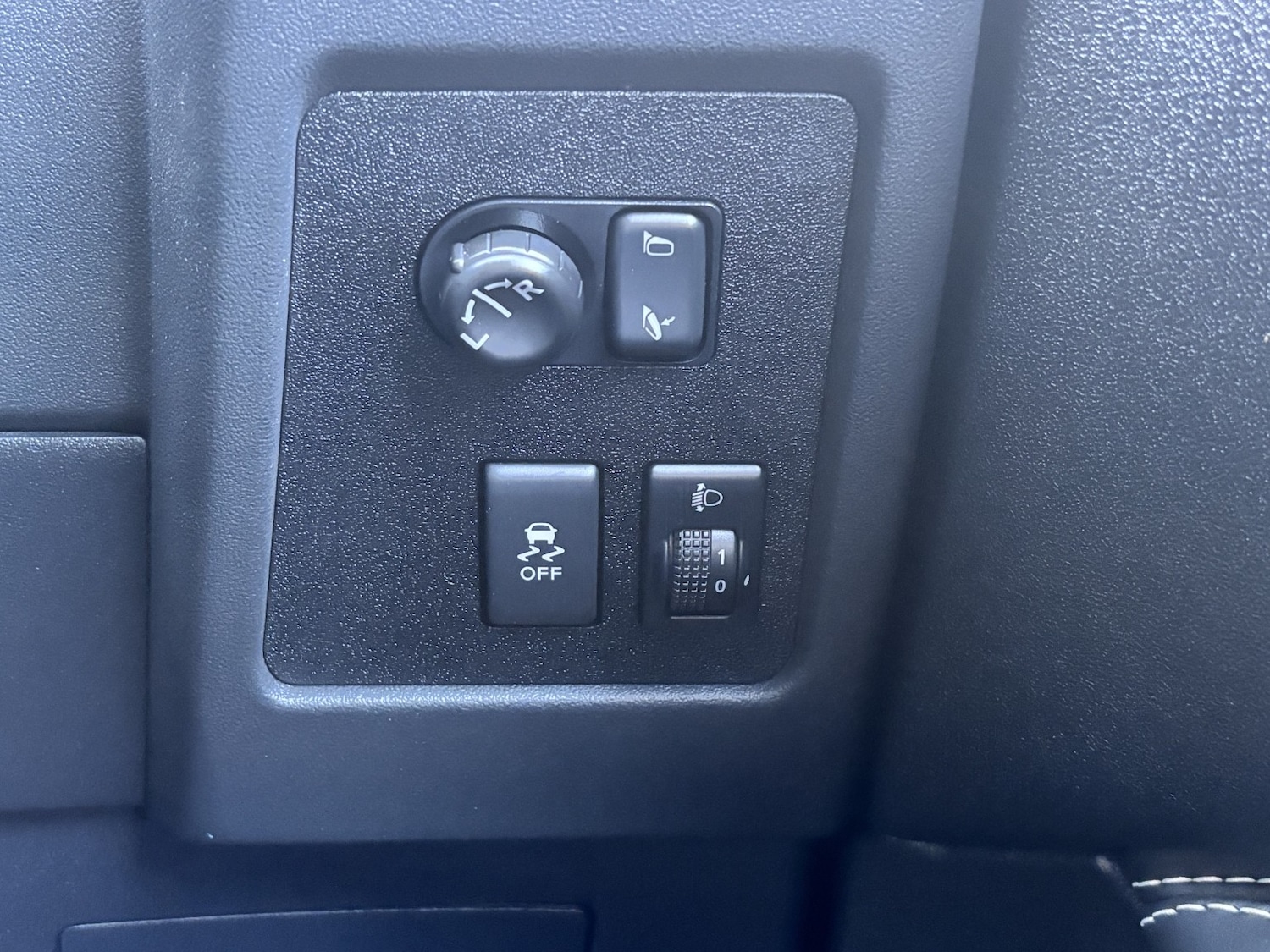 Used Nissan Qashqai+2 2013 for sale - 77336277: Photo 55