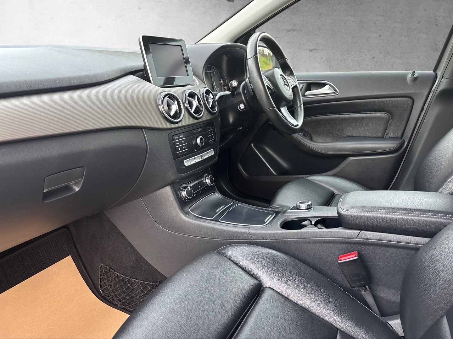 Used Mercedes-Benz B Class 2016 for sale - 77792794: Photo 13