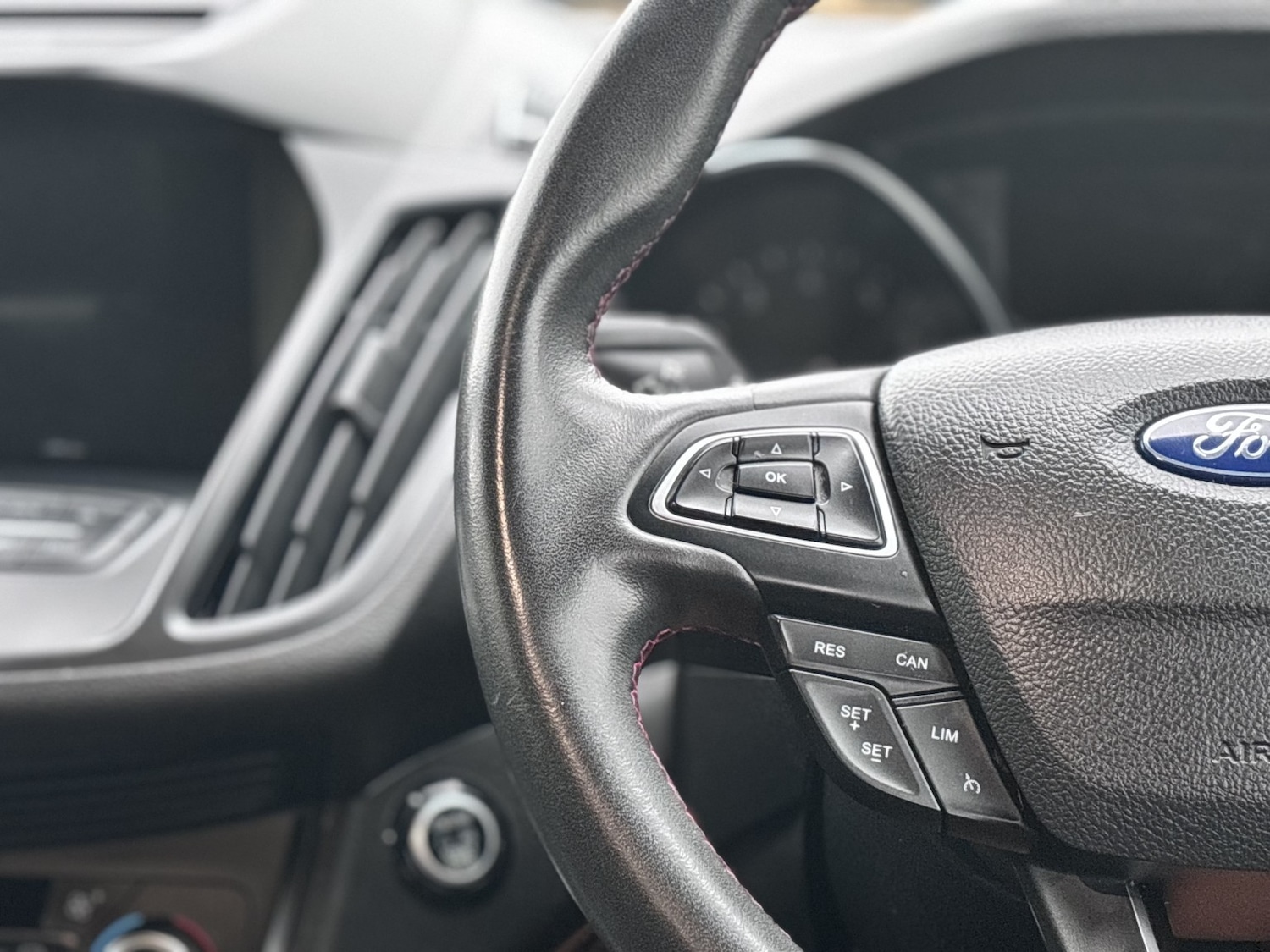 Used Ford Kuga 2018 for sale - 77774735: Photo 37