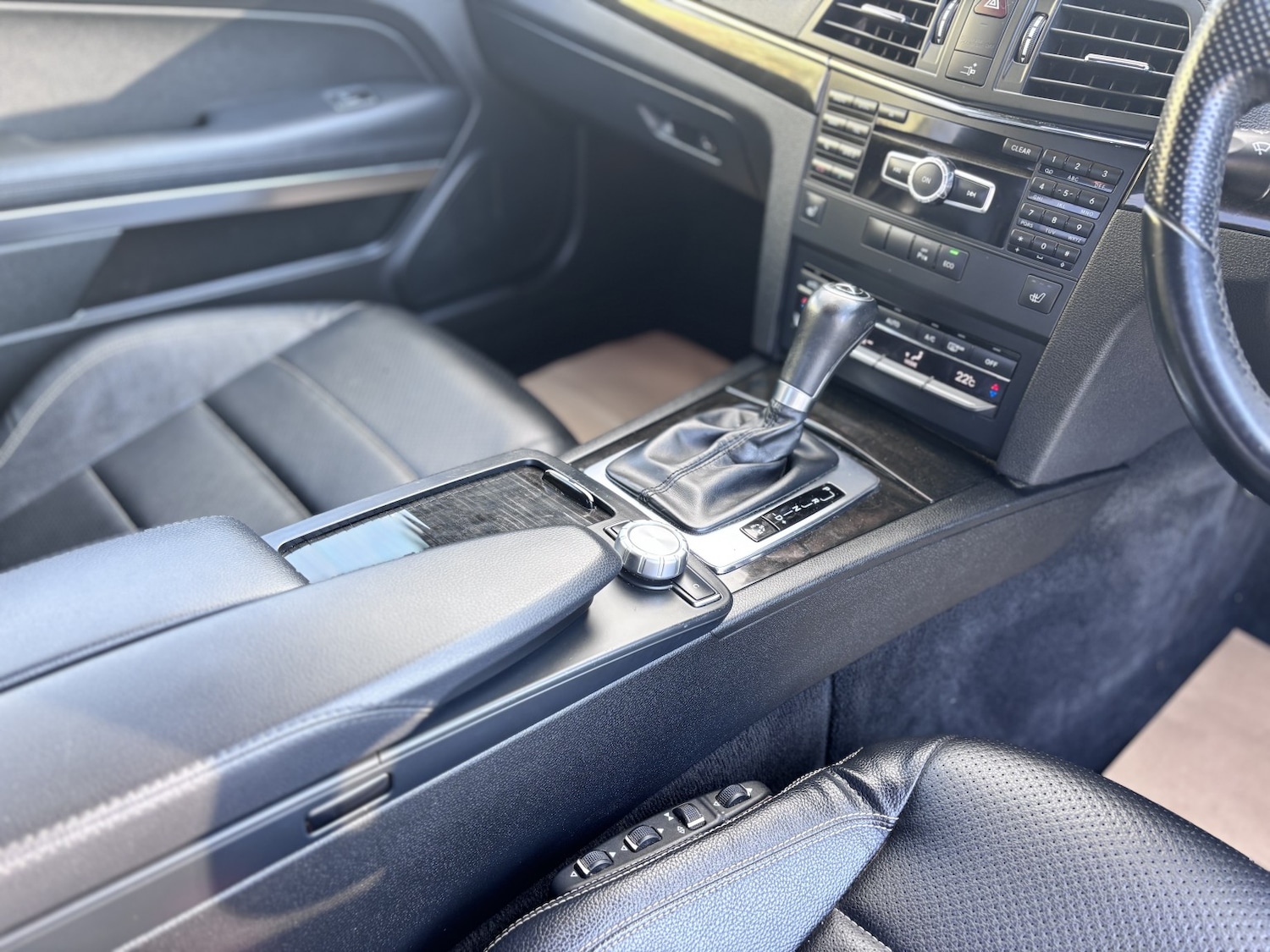 Used Mercedes-Benz E Class 2013 for sale - 76855399: Photo 39