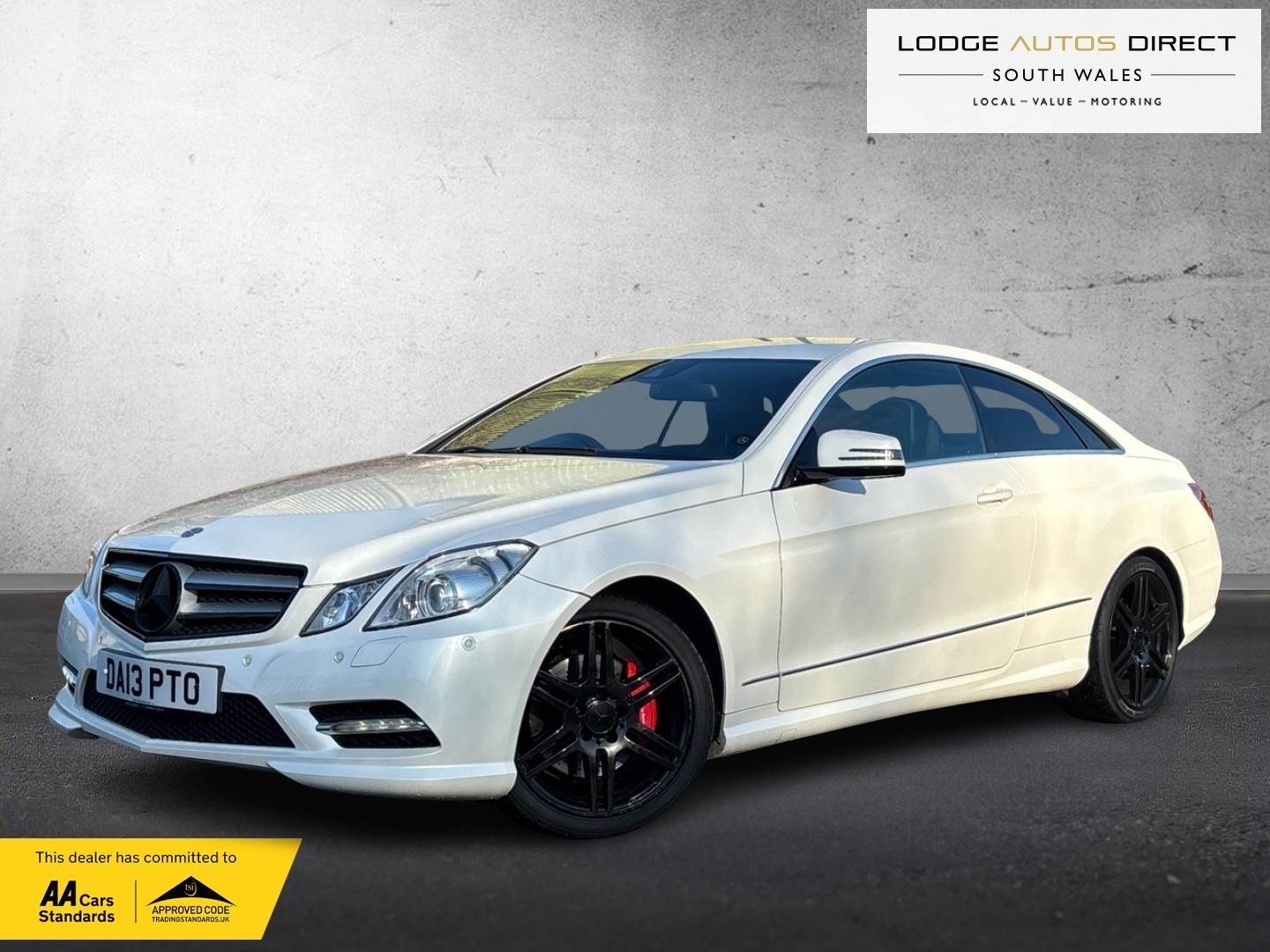 Used Mercedes-Benz E Class 2013 for sale - 76855399: Photo 4