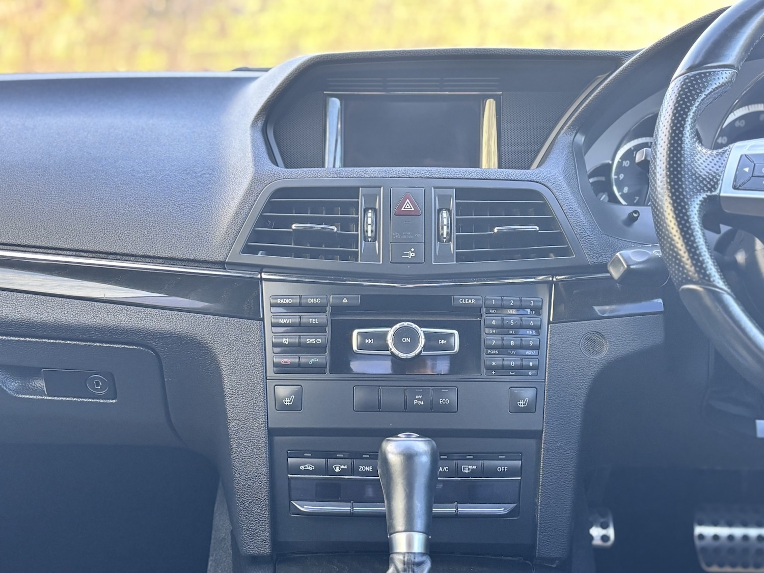 Used Mercedes-Benz E Class 2013 for sale - 76855399: Photo 43