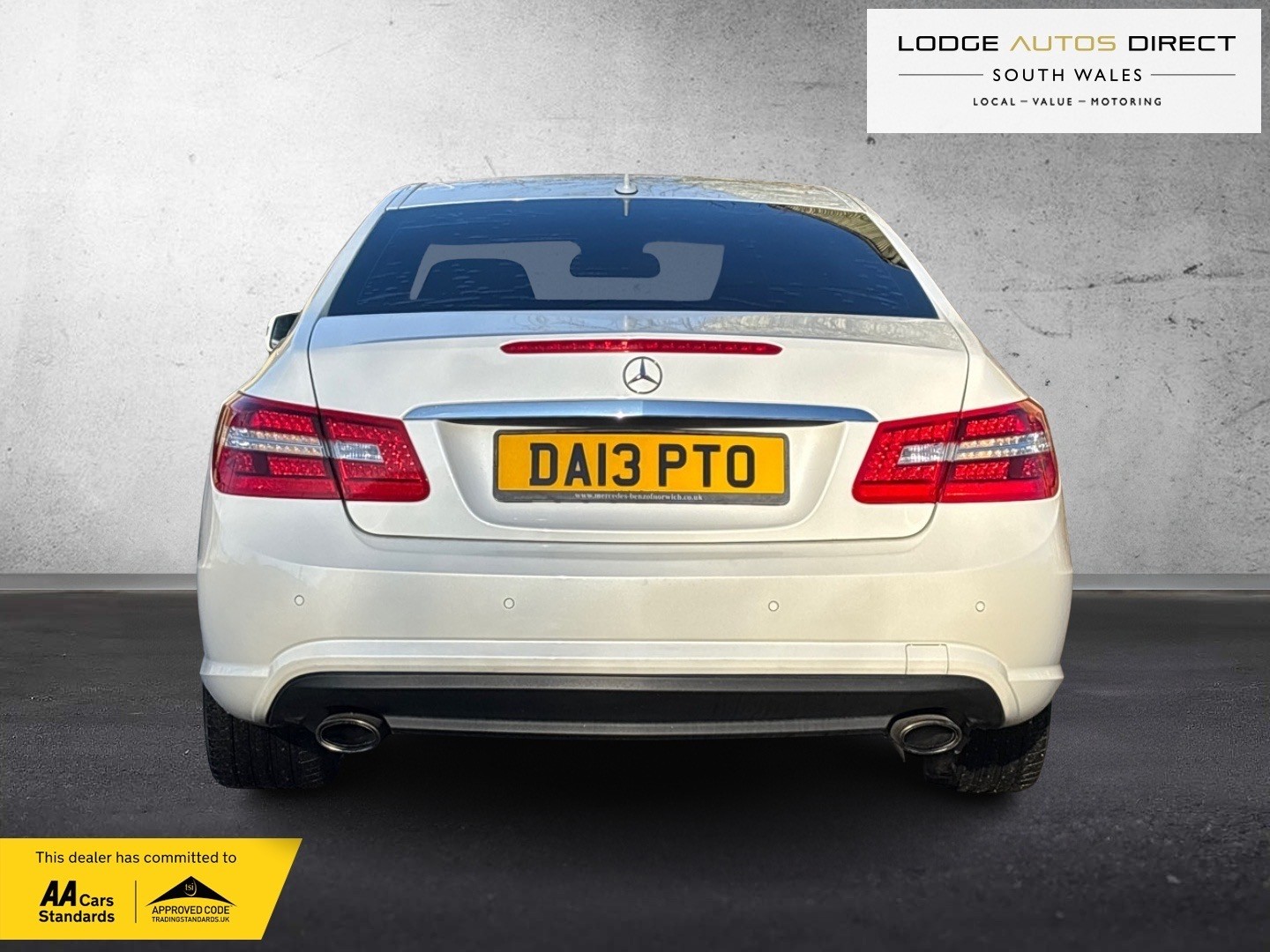 Used Mercedes-Benz E Class 2013 for sale - 76855399: Photo 8