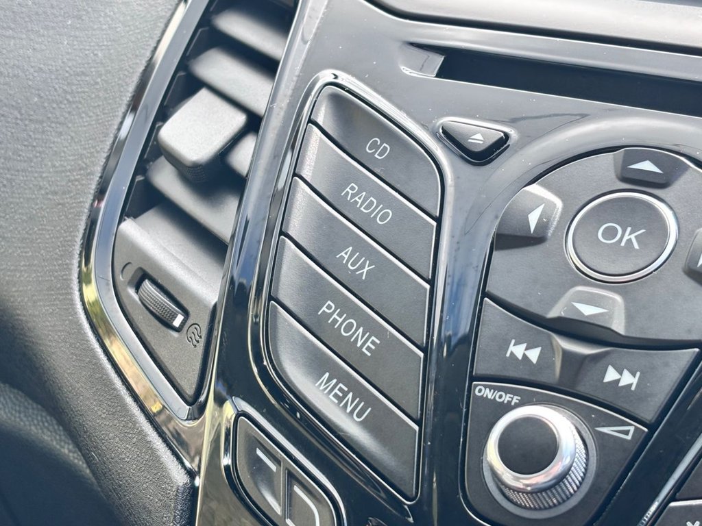 Used Ford Fiesta 2016 for sale - 78106278: Photo 41