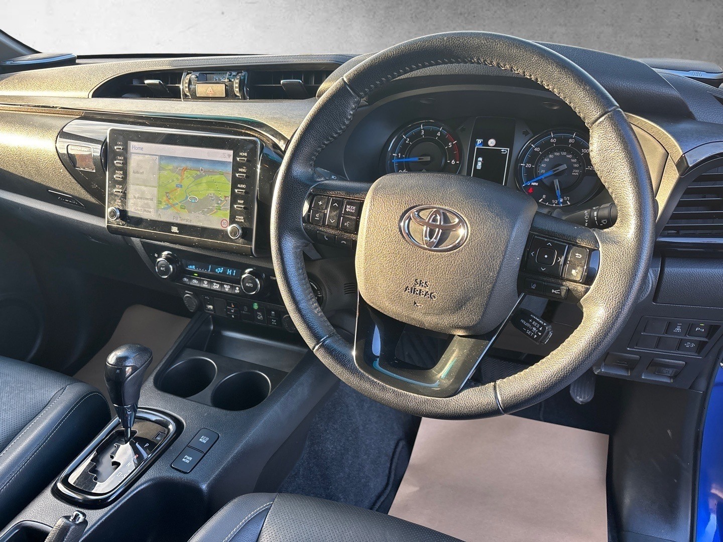 Used Toyota Hilux 2021 for sale - 76565171: Photo 11