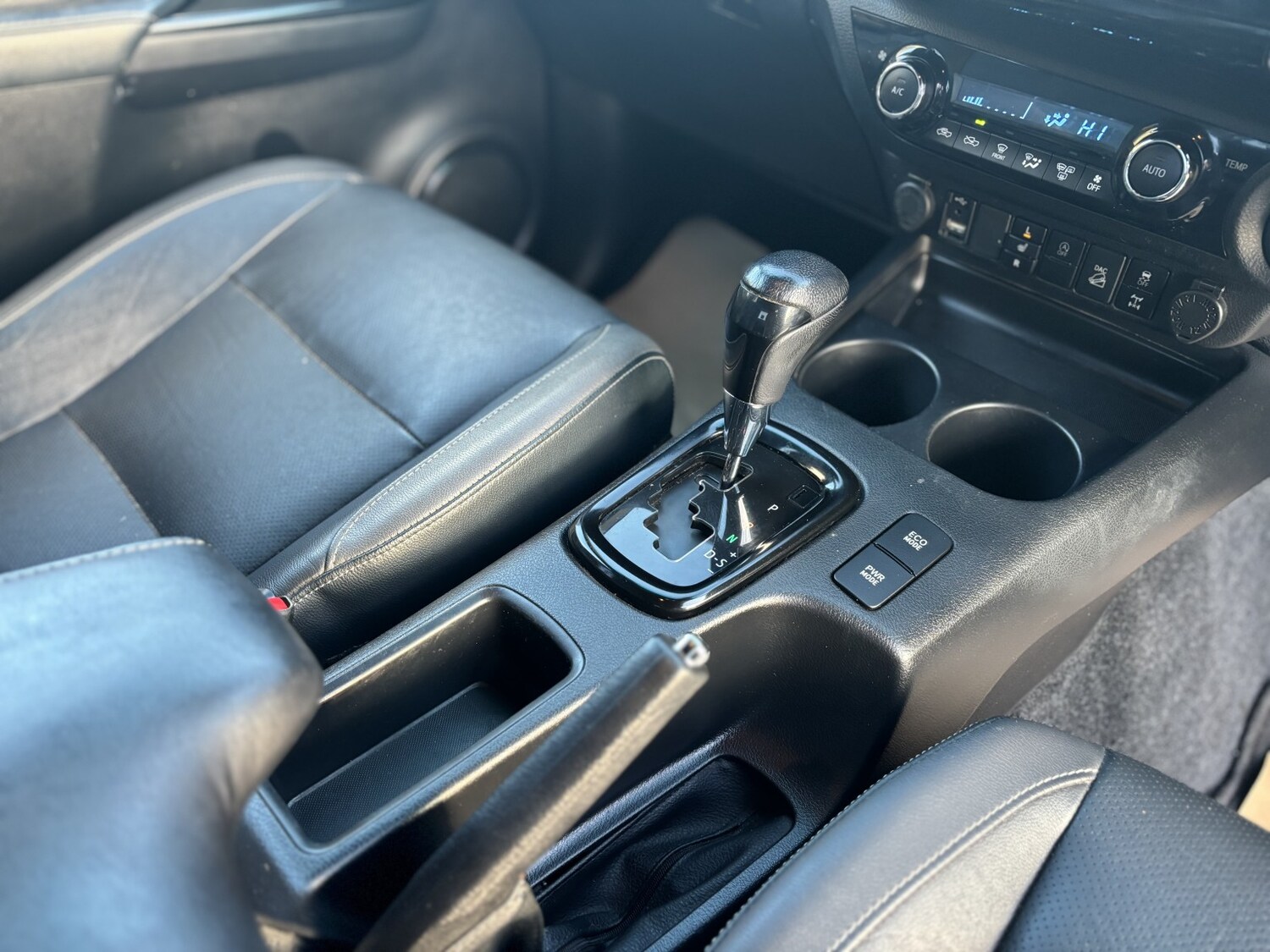 Used Toyota Hilux 2021 for sale - 76565171: Photo 49