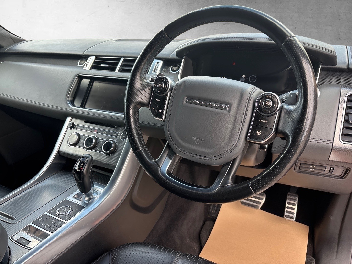 Used Land Rover Range Rover Sport 2014 for sale - 77830140: Photo 12