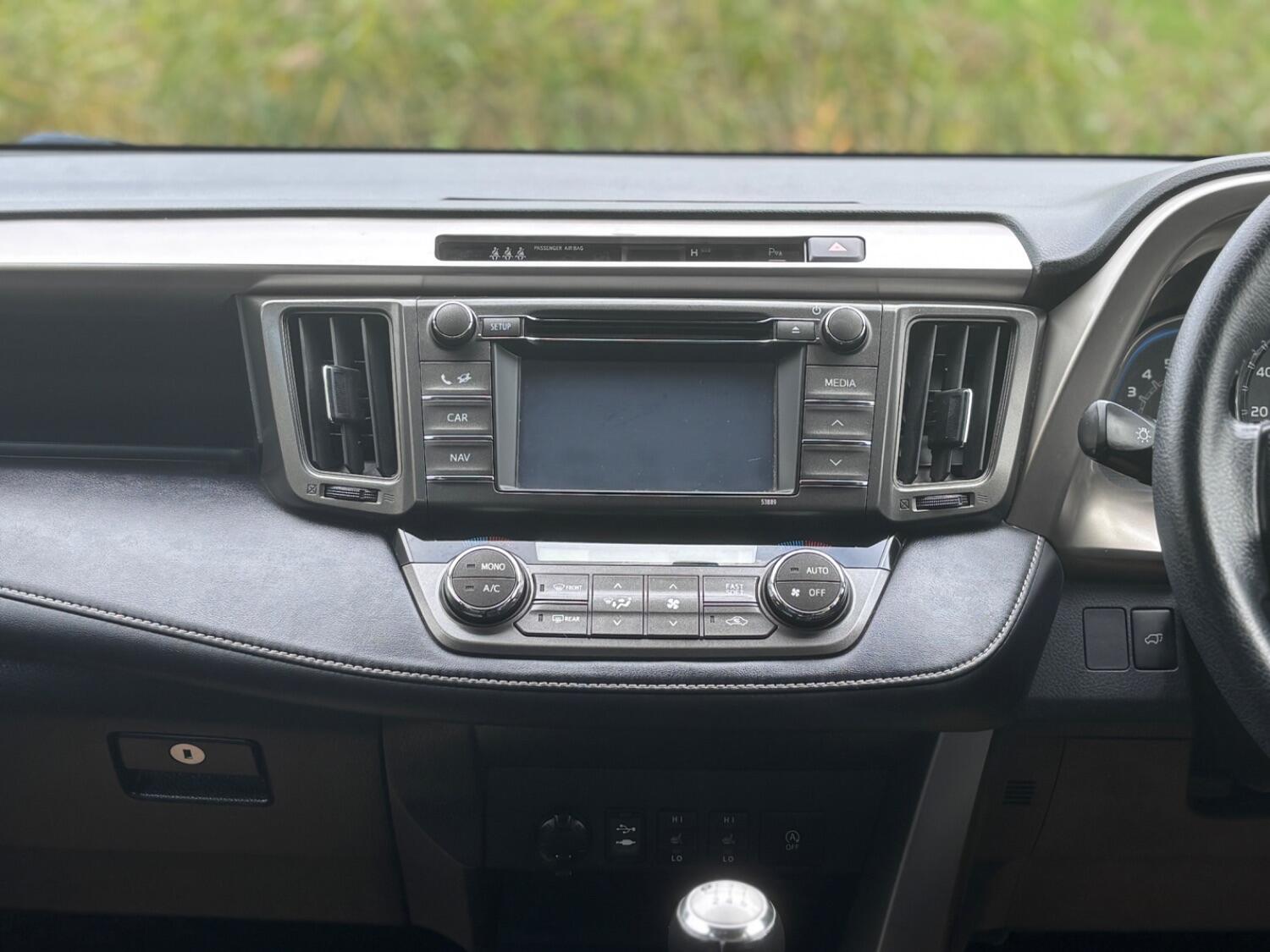 Used Toyota RAV4 2013 for sale - 76257692: Photo 43