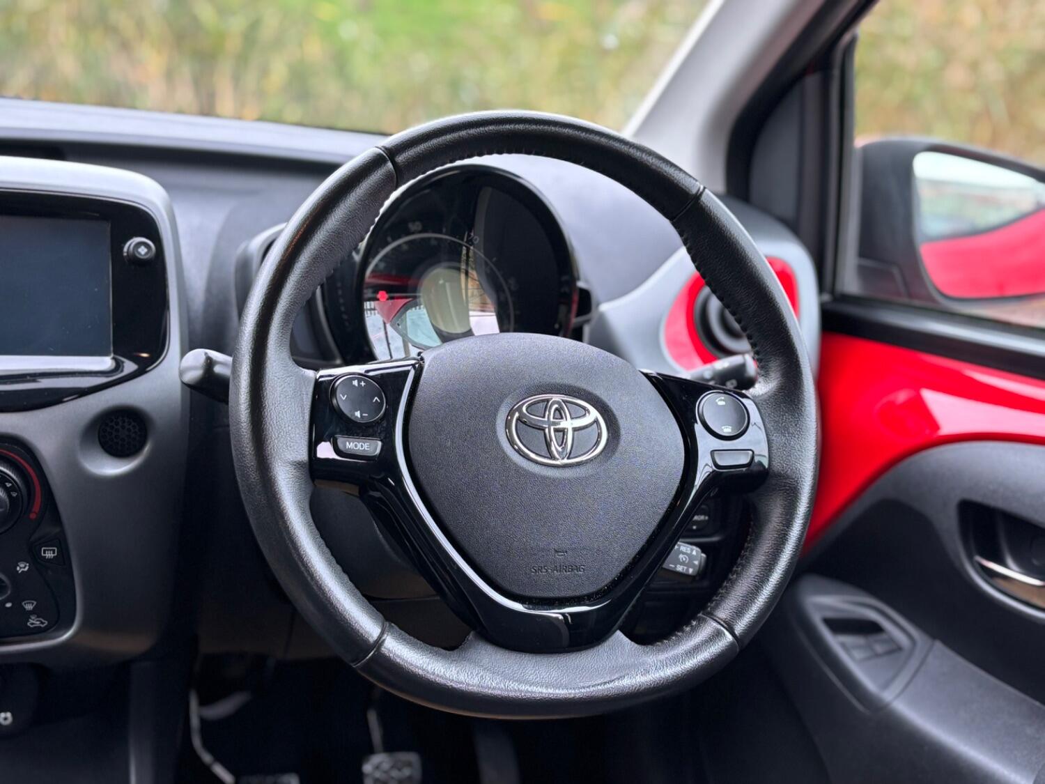Used Toyota AYGO 2020 for sale - 76242901: Photo 37