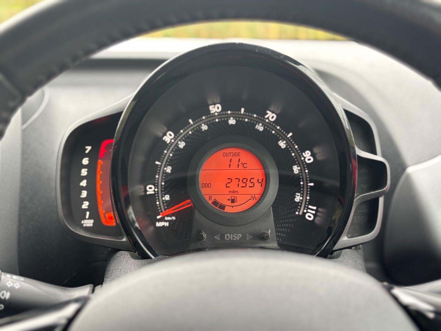 Used Toyota AYGO 2020 for sale - 76242901: Photo 38