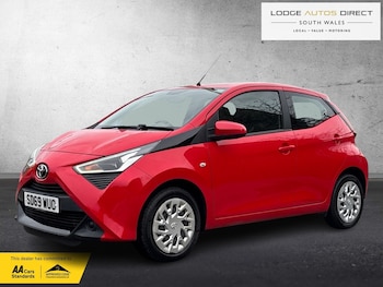 Used Toyota AYGO 2020 for sale - 76242901: Photo