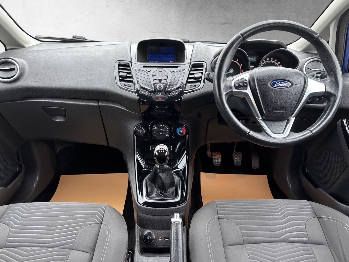 Used Ford Fiesta 2016 for sale - 77643666: Photo 2