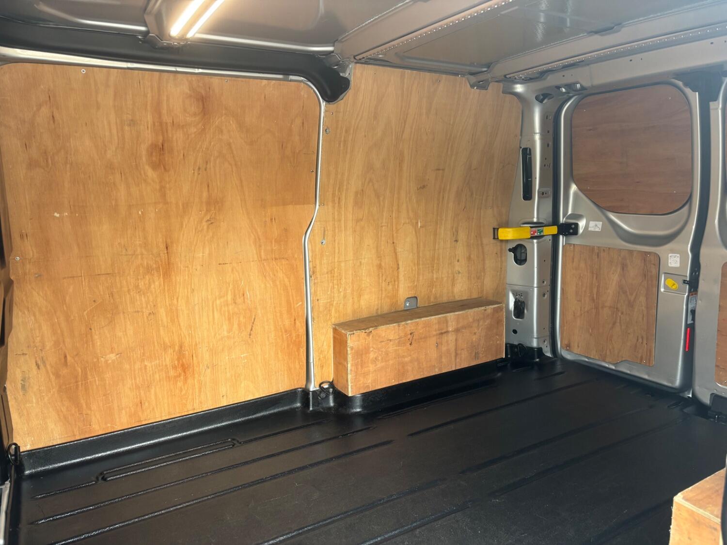 Used Ford Transit Custom 2023 for sale - 76186622: Photo 18