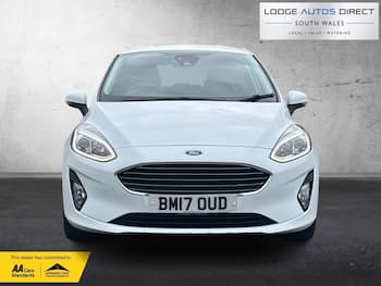 Used Ford Fiesta 2017 for sale - 79843035: Photo