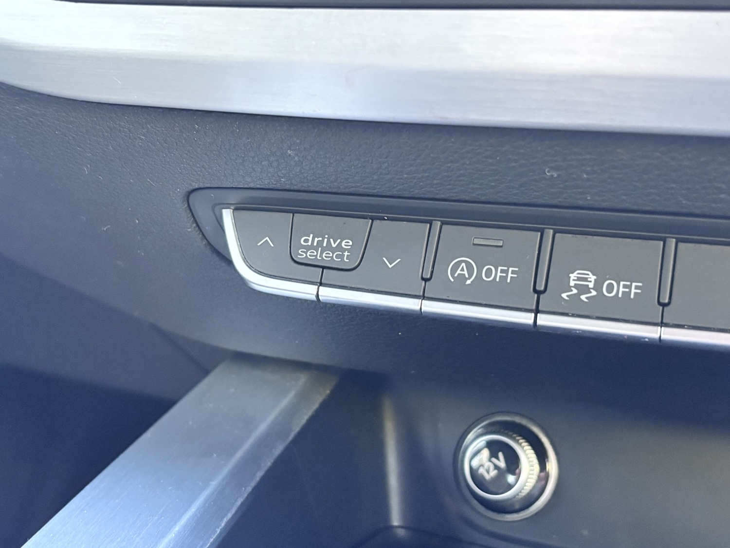 Used Audi A4 2019 for sale - 77668661: Photo 42