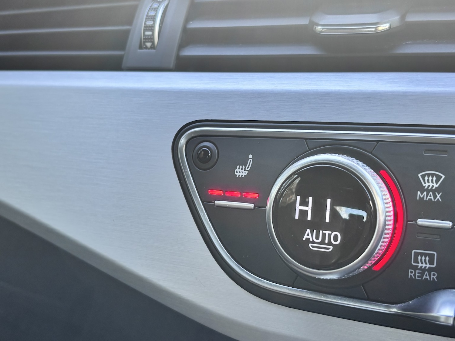 Used Audi A4 2019 for sale - 77668661: Photo 48