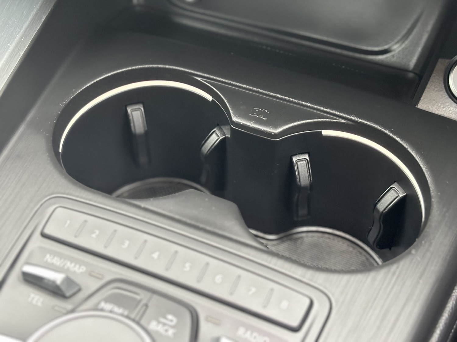 Used Audi A4 2017 for sale - 76673315: Photo 58