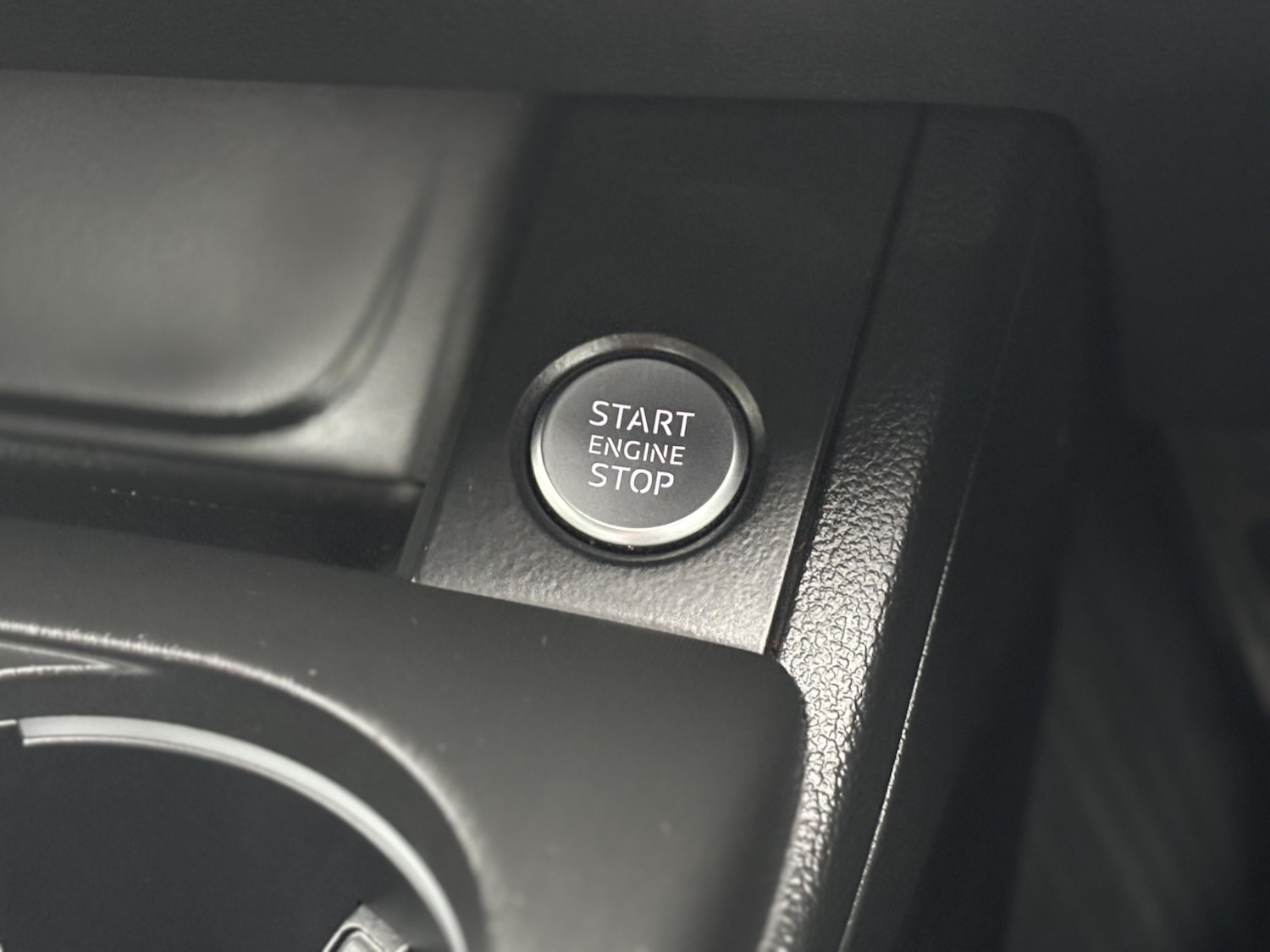 Used Audi A4 2017 for sale - 76673315: Photo 63