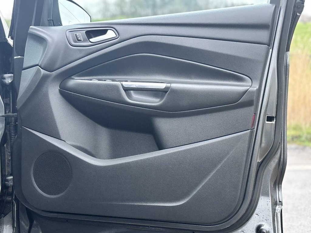 Used Ford Kuga 2018 for sale - 78106260: Photo 33