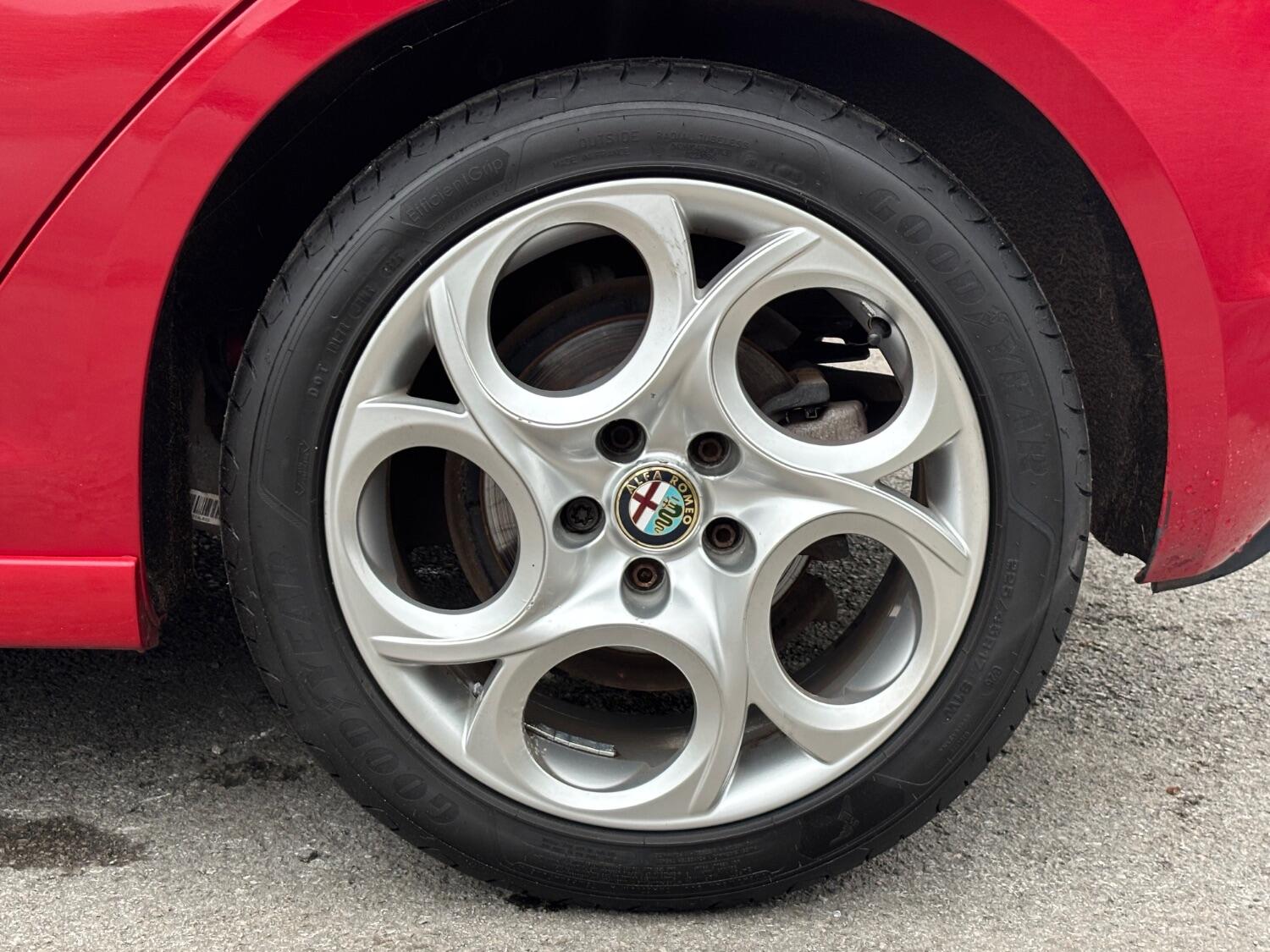 Used Alfa Romeo Giulietta 2015 for sale - 76317429: Photo 18