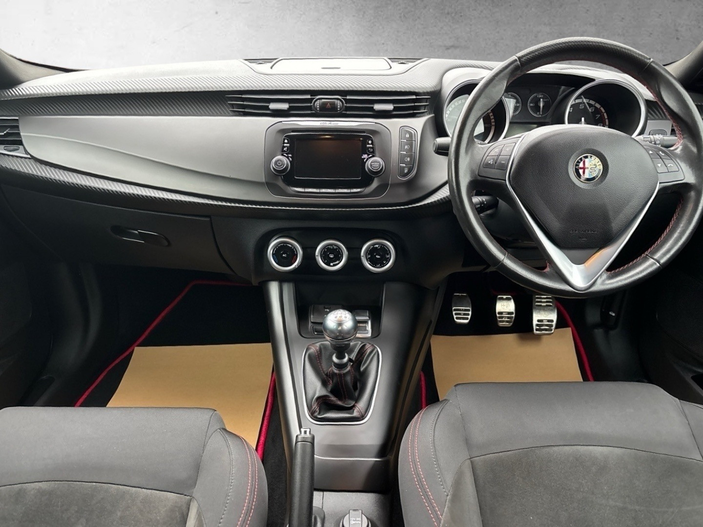Used Alfa Romeo Giulietta 2015 for sale - 76317429: Photo 2