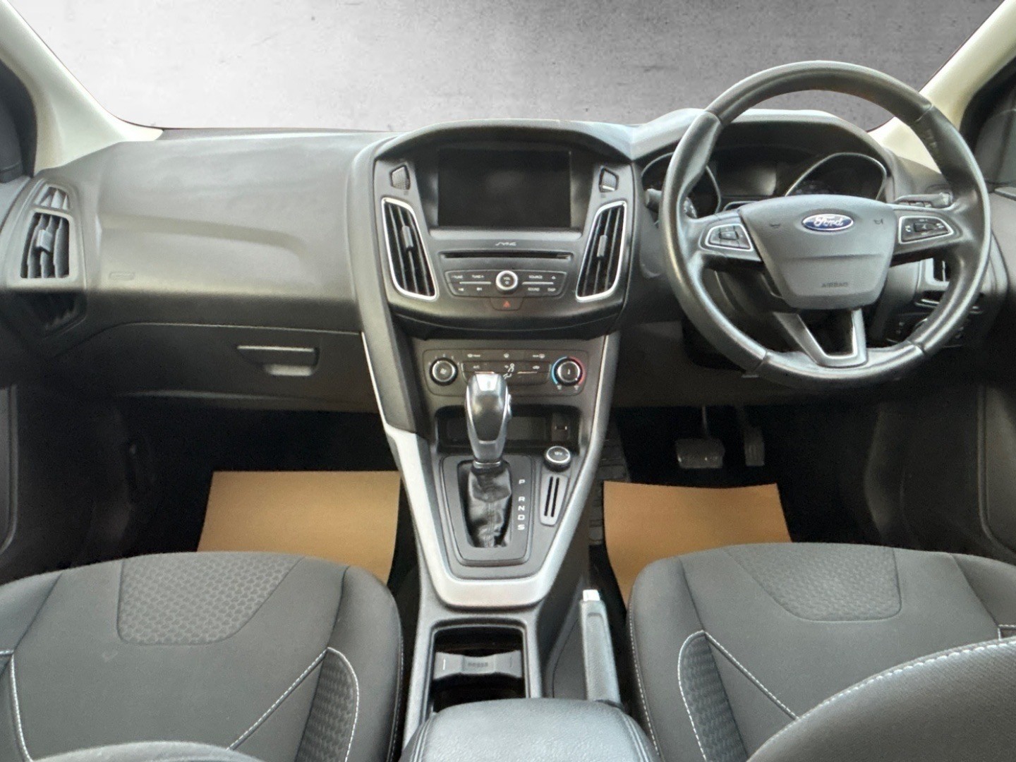 Used Ford Focus 2016 for sale - 76706163: Photo 2