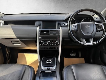 Used Land Rover Discovery Sport 2016 for sale - 78106263: Photo