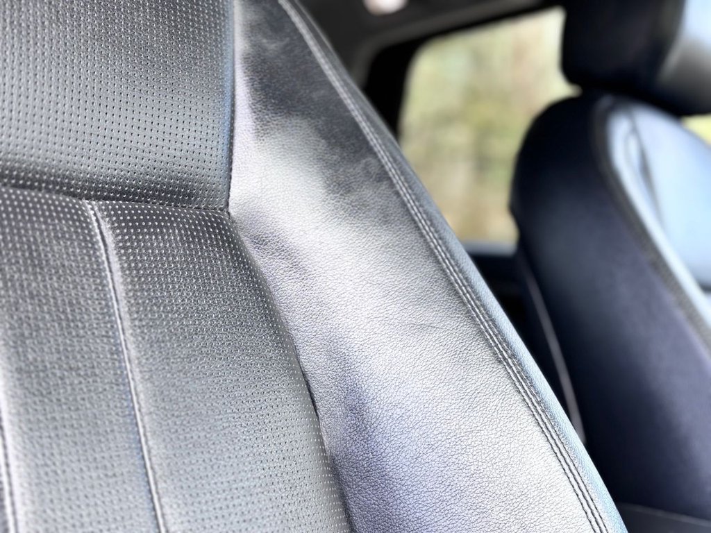 Used Land Rover Discovery Sport 2016 for sale - 78106263: Photo 40