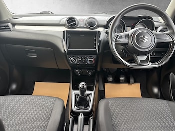 Used Suzuki Swift 2020 for sale - 77465723: Photo