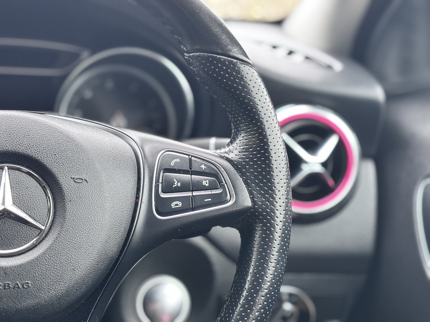 Used Mercedes-Benz GLA 2019 for sale - 77721333: Photo 40