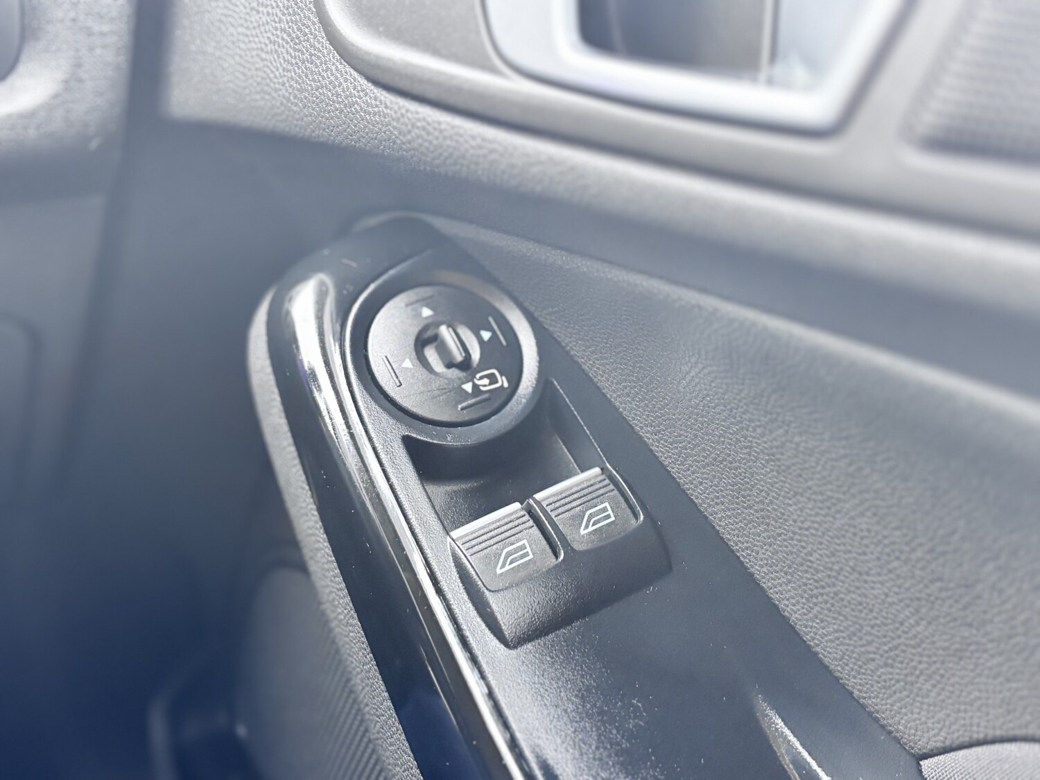 Used Ford Fiesta 2015 for sale - 77522037: Photo 52