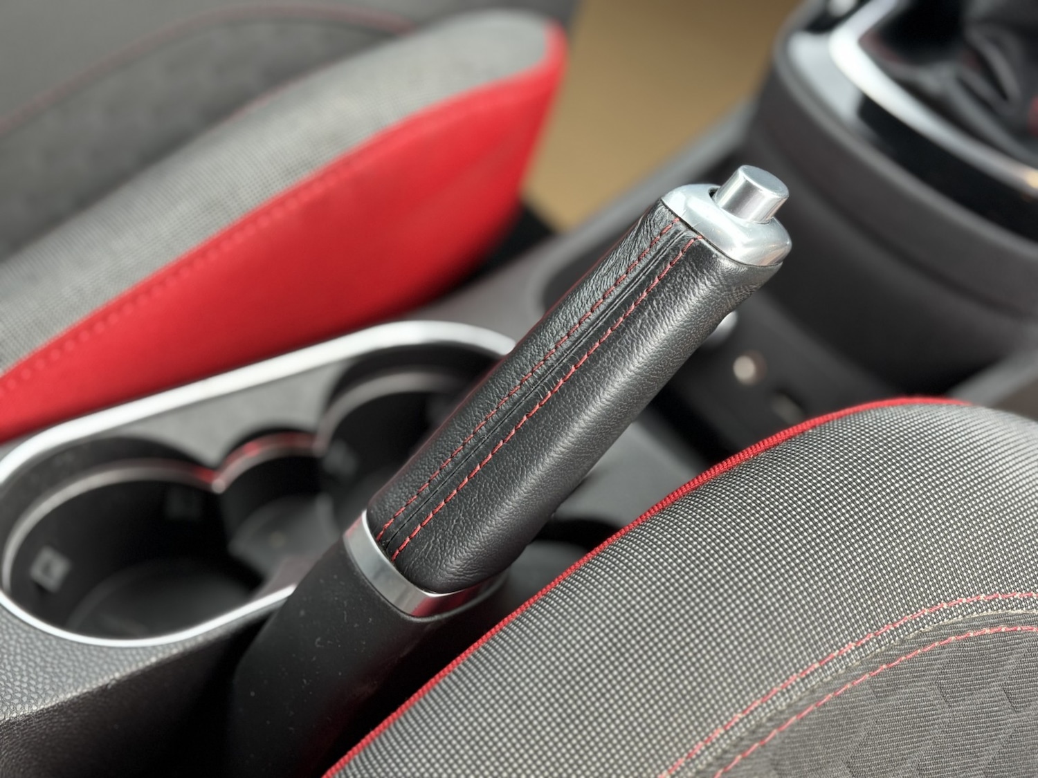 Used Ford Fiesta 2015 for sale - 76807277: Photo 44