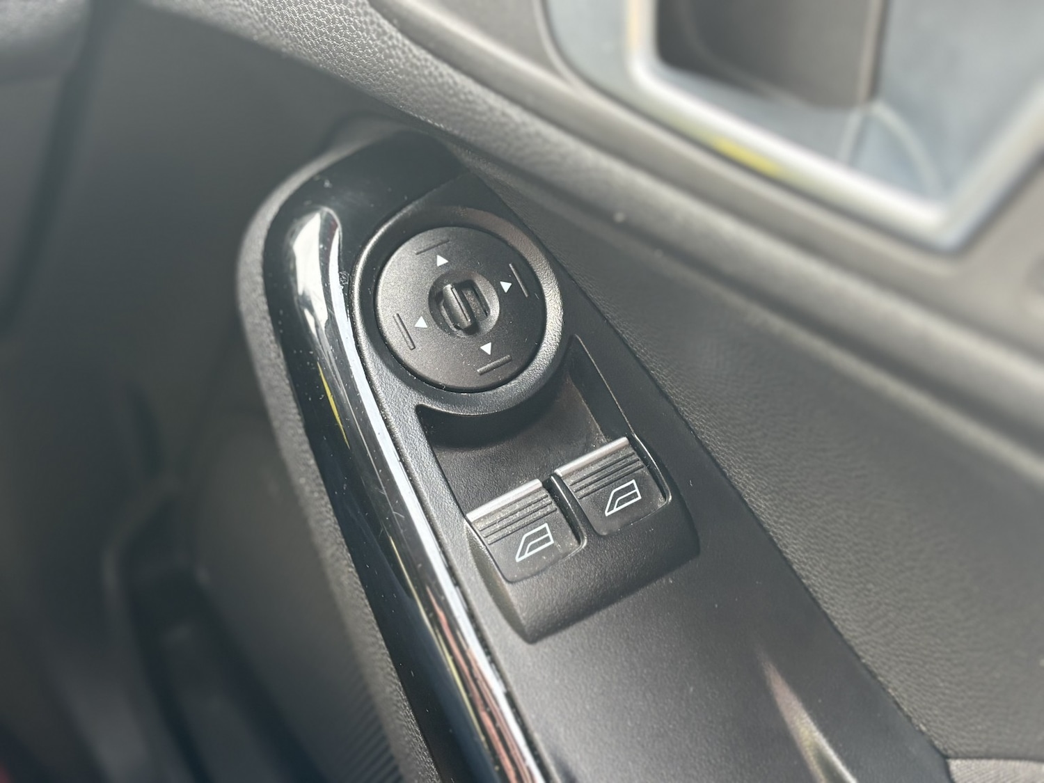 Used Ford Fiesta 2015 for sale - 76807277: Photo 47