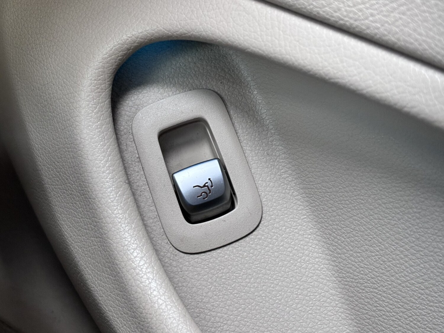 Used Mercedes-Benz C Class 2016 for sale - 76897015: Photo 62