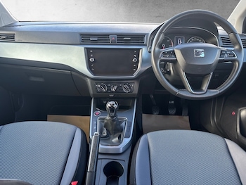 Used SEAT Arona 2019 for sale - 77830139: Photo