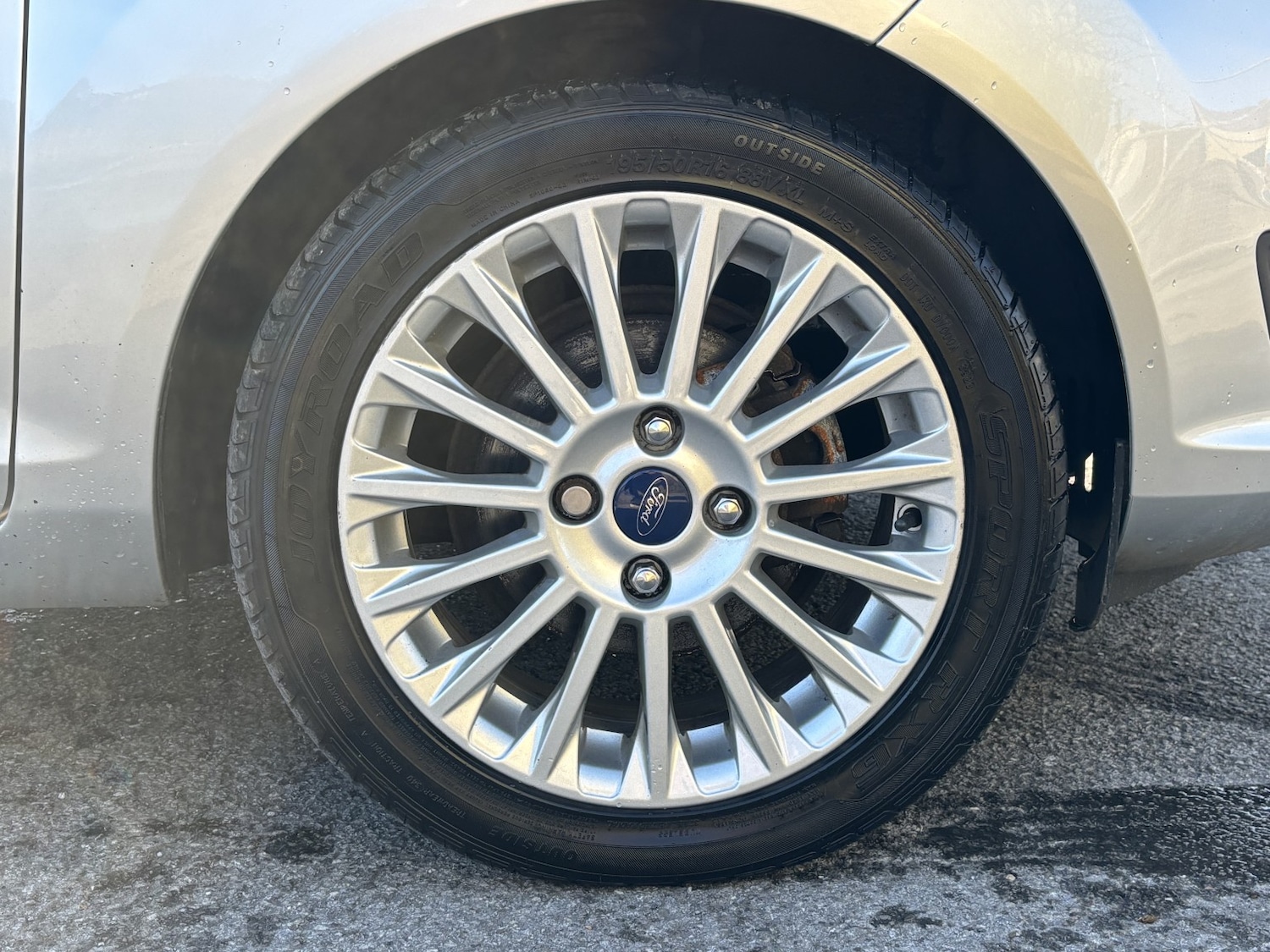 Used Ford Fiesta 2015 for sale - 76225275: Photo 17