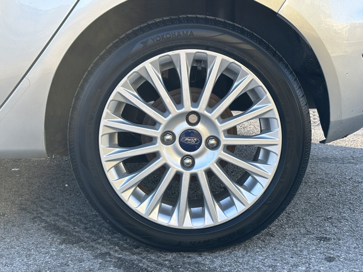 Used Ford Fiesta 2015 for sale - 76225275: Photo 19