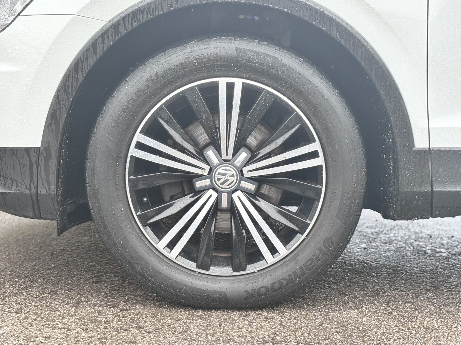 Used Volkswagen Tiguan 2017 for sale - 77474800: Photo 18