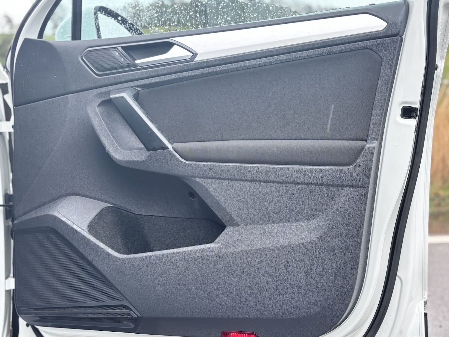 Used Volkswagen Tiguan 2017 for sale - 77474800: Photo 29