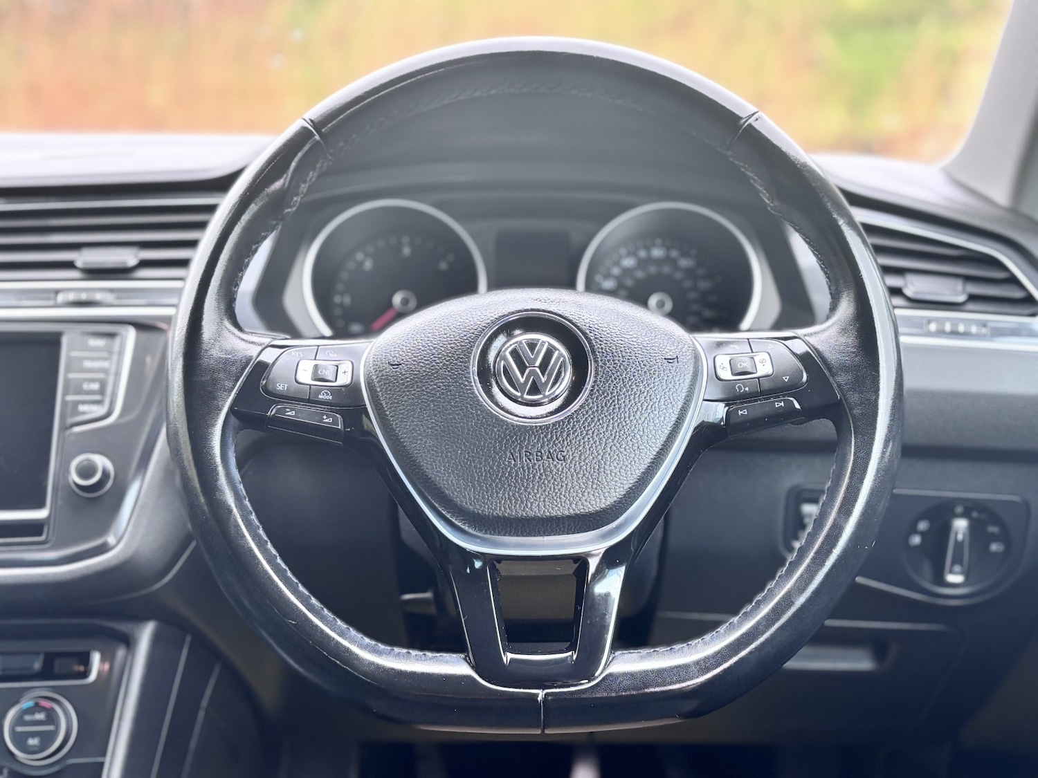 Used Volkswagen Tiguan 2017 for sale - 77474800: Photo 37