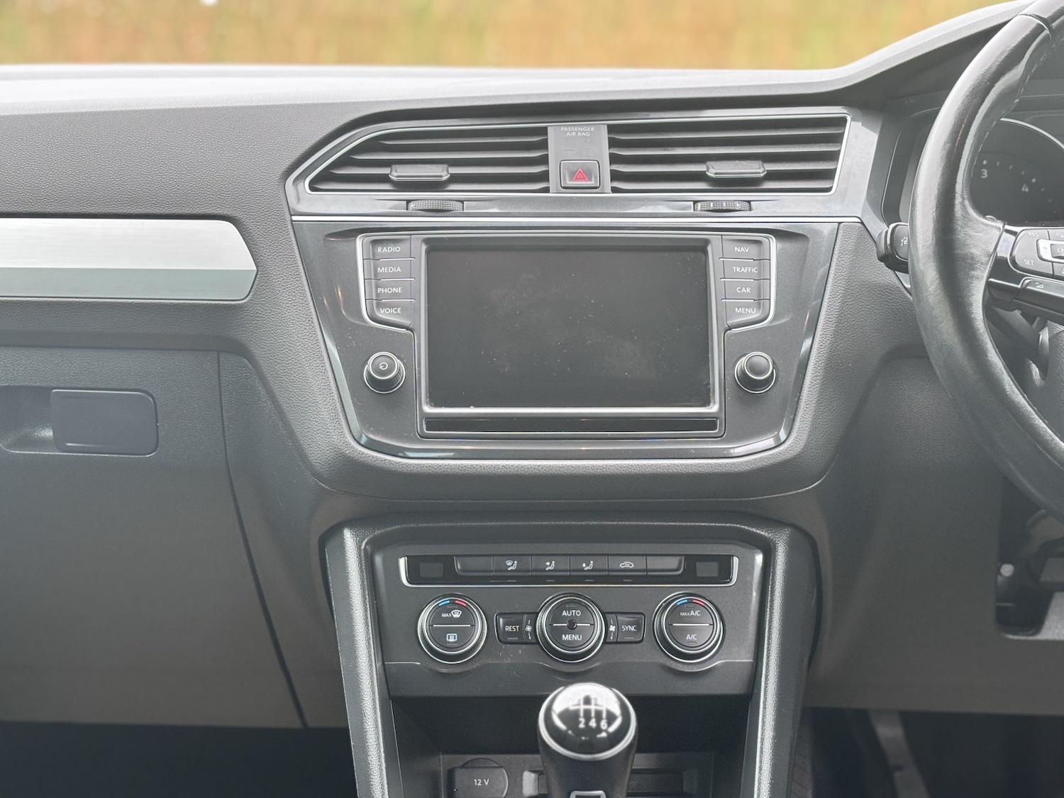 Used Volkswagen Tiguan 2017 for sale - 77474800: Photo 42