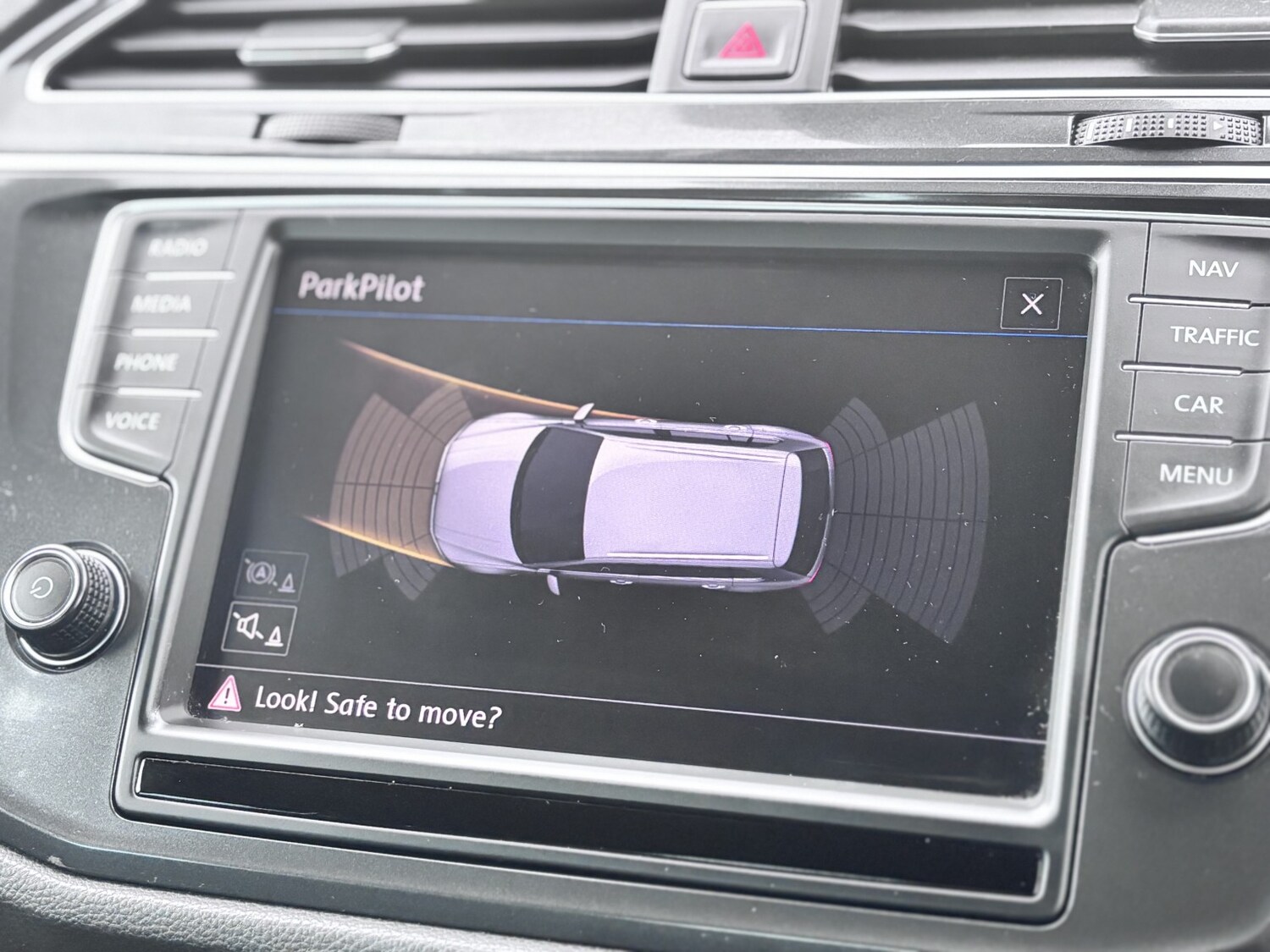 Used Volkswagen Tiguan 2017 for sale - 77474800: Photo 44