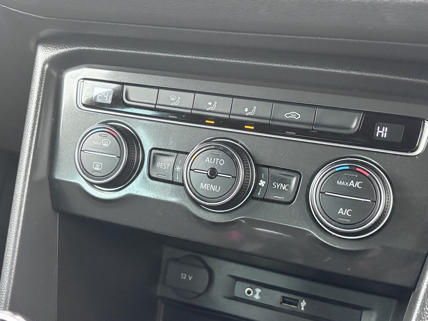 Used Volkswagen Tiguan 2017 for sale - 77474800: Photo 52