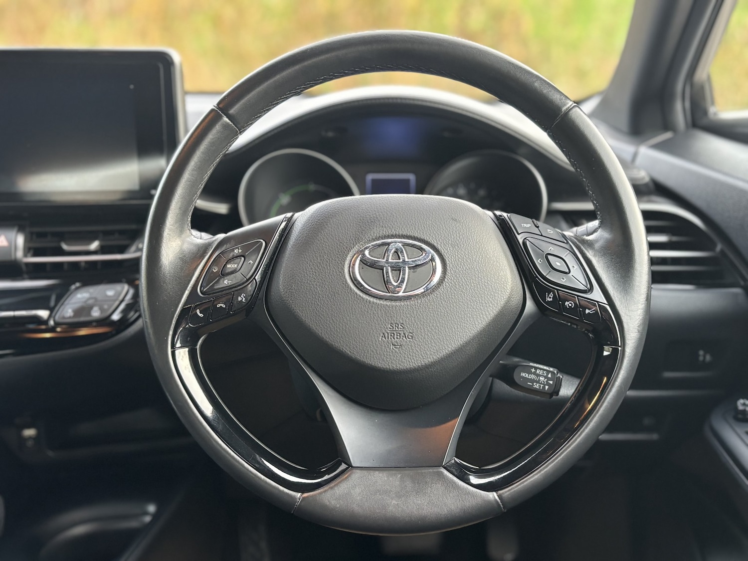 Used Toyota C-HR 2019 for sale - 76643337: Photo 37