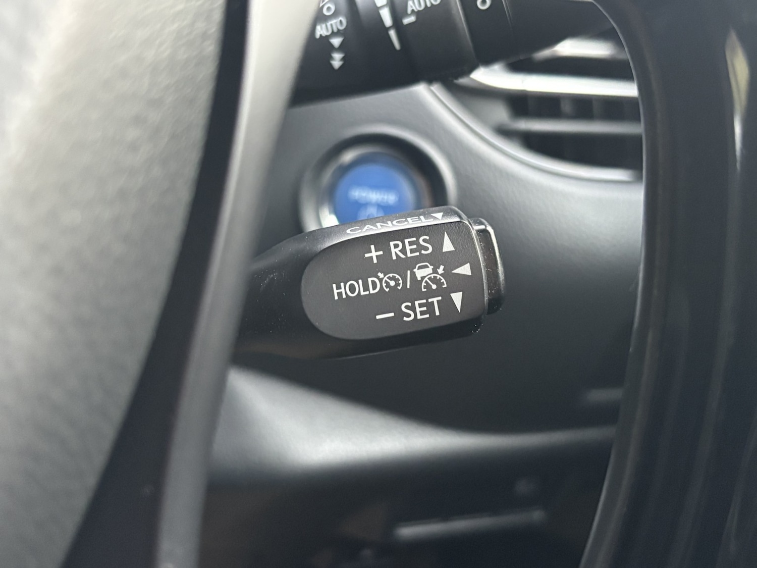 Used Toyota C-HR 2019 for sale - 76643337: Photo 56