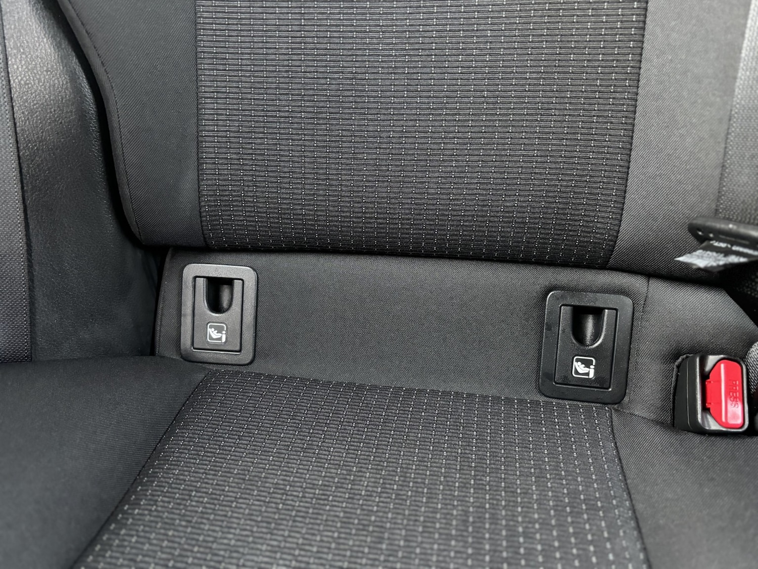 Used Toyota C-HR 2019 for sale - 76643337: Photo 60