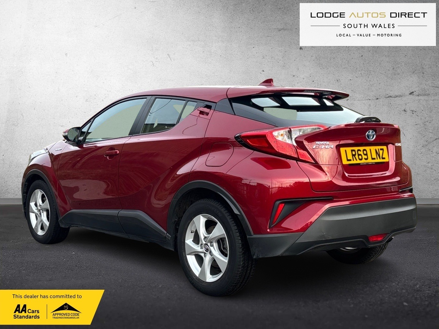 Used Toyota C-HR 2019 for sale - 76643337: Photo 7