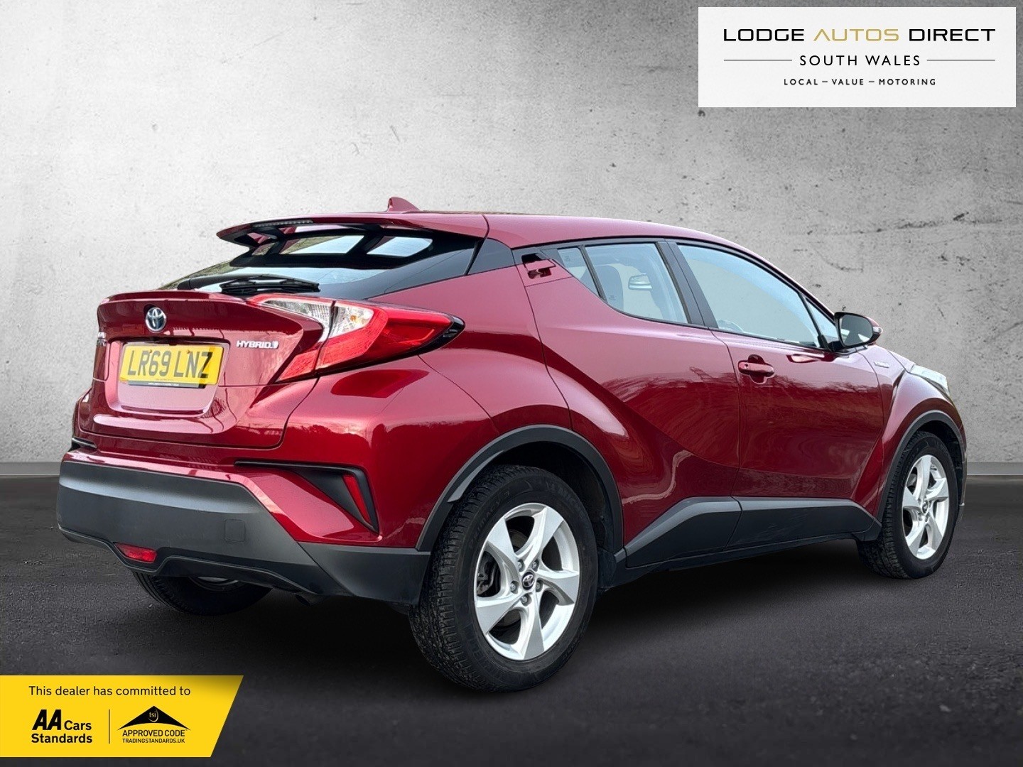 Used Toyota C-HR 2019 for sale - 76643337: Photo 9